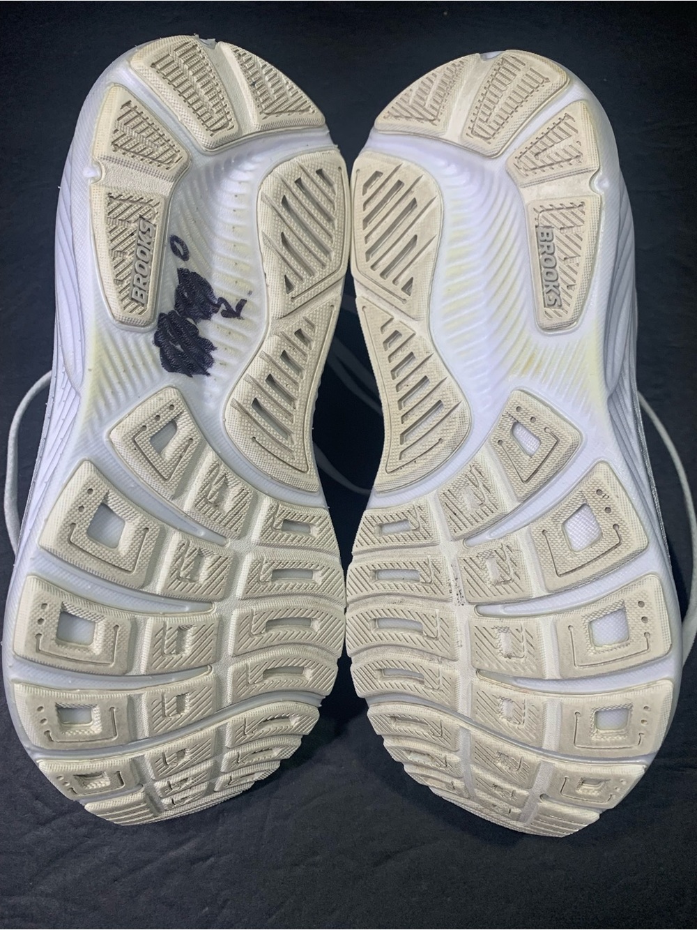 Brooks Ghost 17 Women’s White Running Walking Sneakers Shoe Size- 7 - Picture 10 of 11